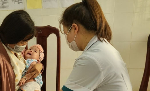 Thiếu vaccine không phải do Bộ Y tế né trách nhiệm, đùn đẩy về địa phương